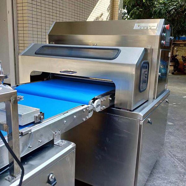Swiss Roll Making Machine
