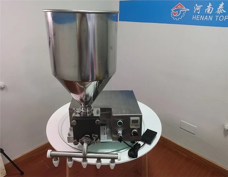 Cupcake Frosting Machine