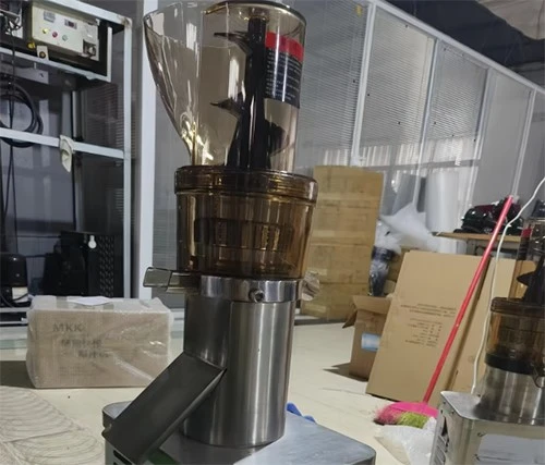 Commercial fruit juicer machine Commercial fruit juicer machine